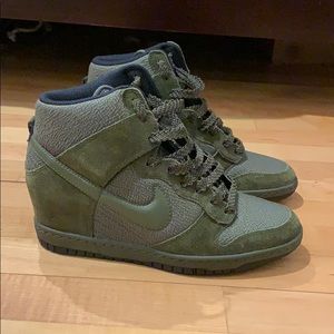 Nike Wdge Sneaker - Green